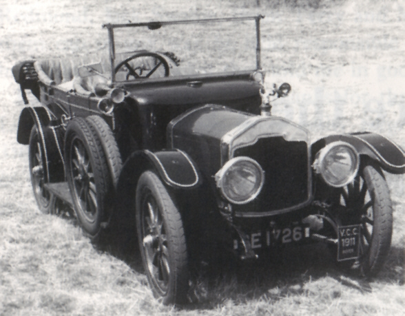  12hp mit Knight-Motor 1911