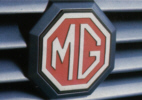 MG Maestro 2,0 EFi Grill-Logo 1985